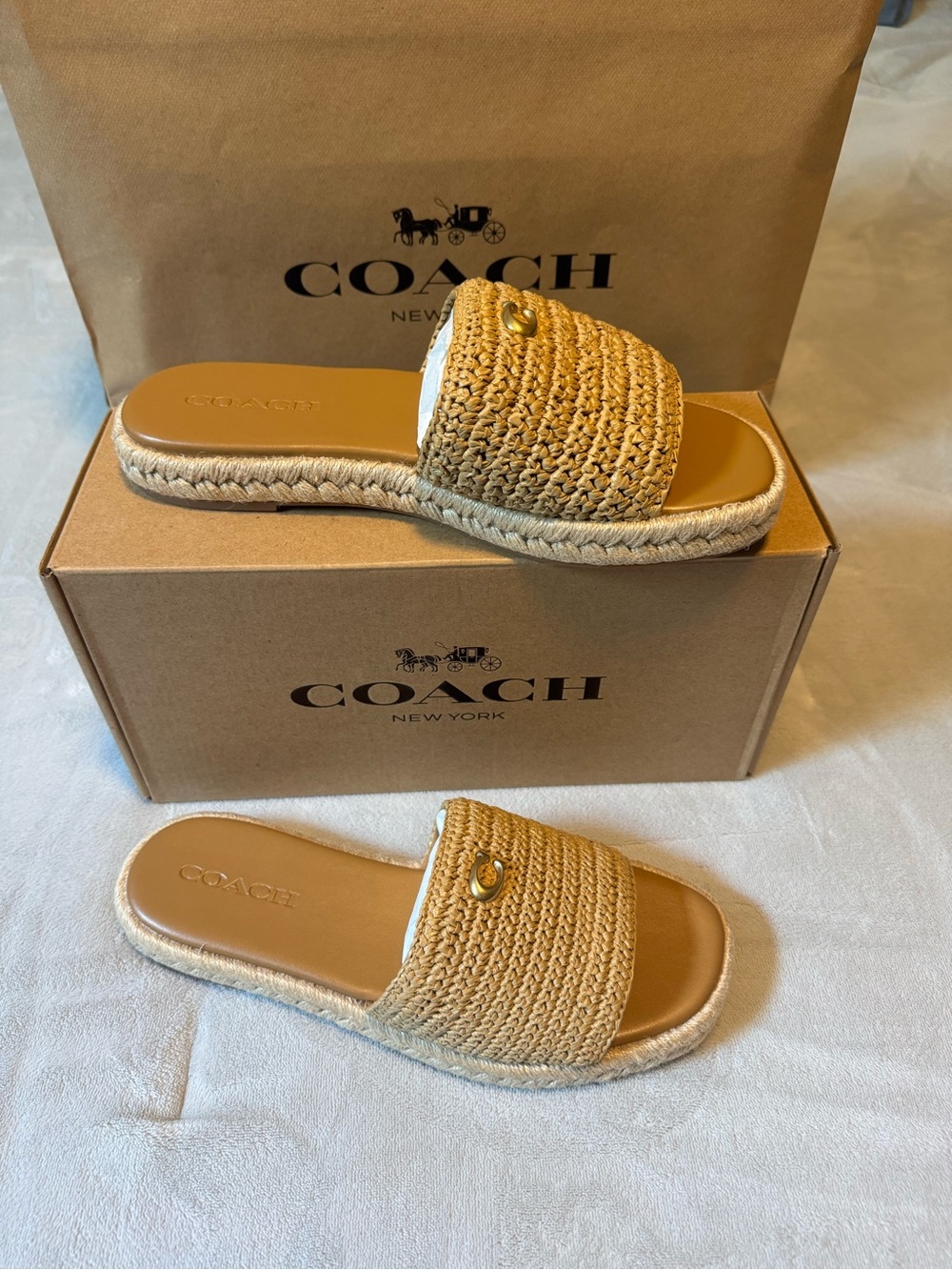 NWT Coach Natural Raffia Slide Sandals with Gold Accent